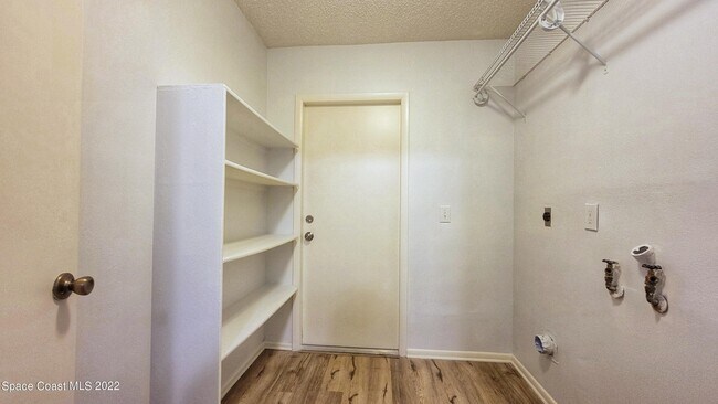 Building Photo - 1354 Westover St