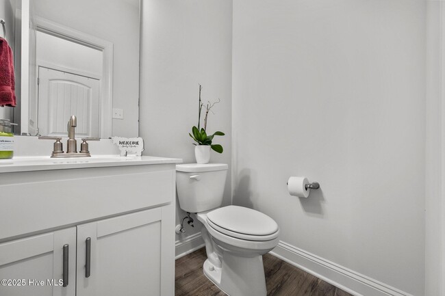 Building Photo - 430 Nantucket Trl