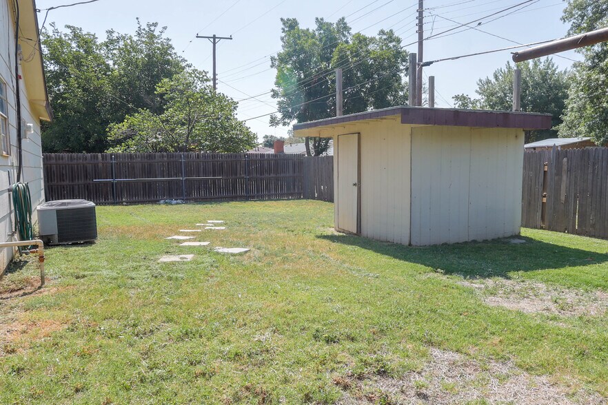 Building Photo - 4301 62nd St