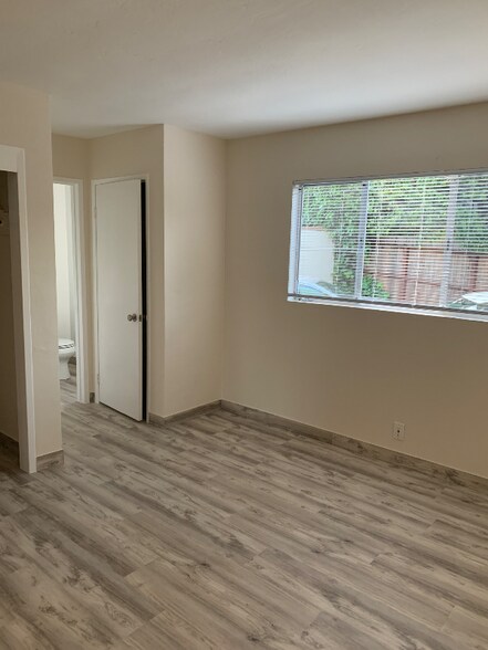 Building Photo - 18 Pacheco St