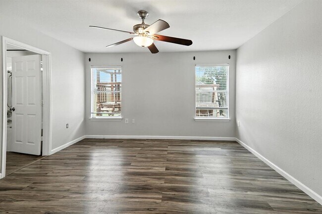 Building Photo - 12613 Paloma Blanca Way