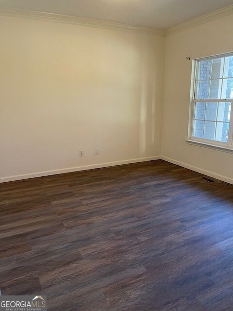 Building Photo - 605 Applegate Ln