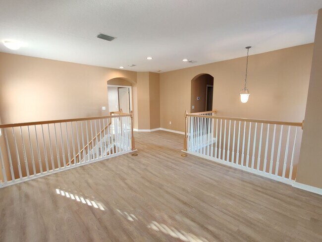 Building Photo - 7801 Seafield Ln