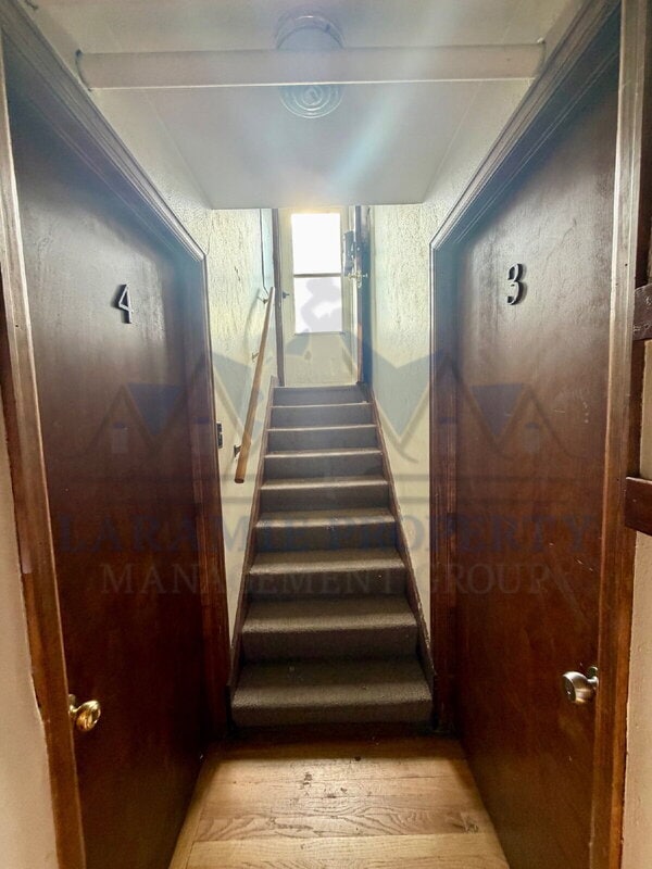 Building Photo - 415 E Kearney St