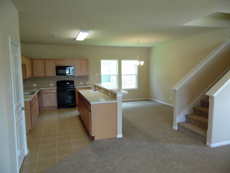 Building Photo - 2 Supiro Ct