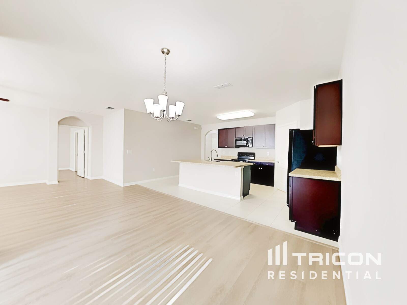 Building Photo - 2449 Valhalla Dr