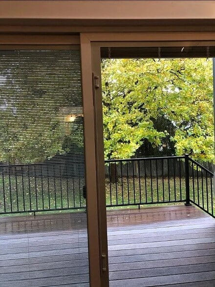 Building Photo - 6107 SW 163rd Pl