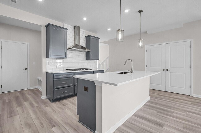 Building Photo - 6582 Wheatly Rd