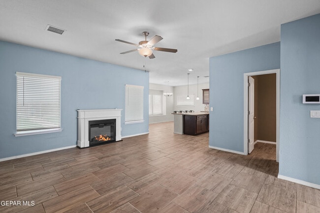 Building Photo - 1088 Nepal Sky St