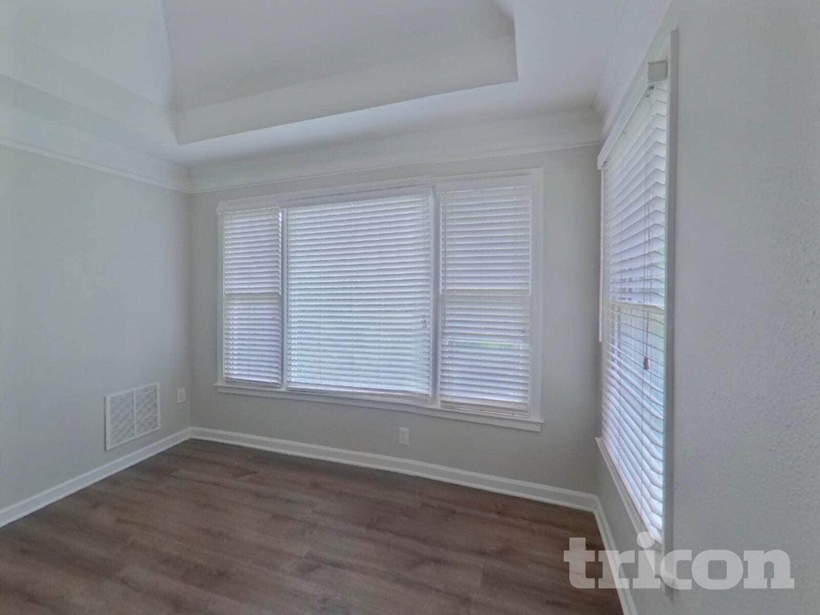 Building Photo - 790 James Madison Dr