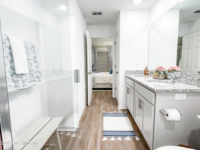 Building Photo - 58 Zaragoza Dr