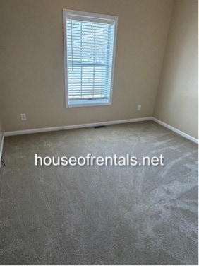 Building Photo - 320 Schneider St