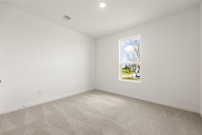 Building Photo - 13505 Harbor Pt Dr