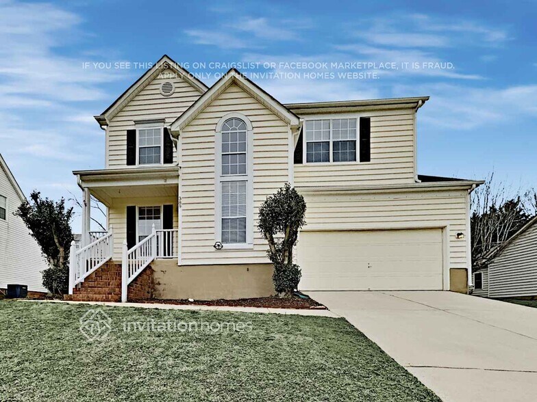 Primary Photo - 389 Queens Dr SW