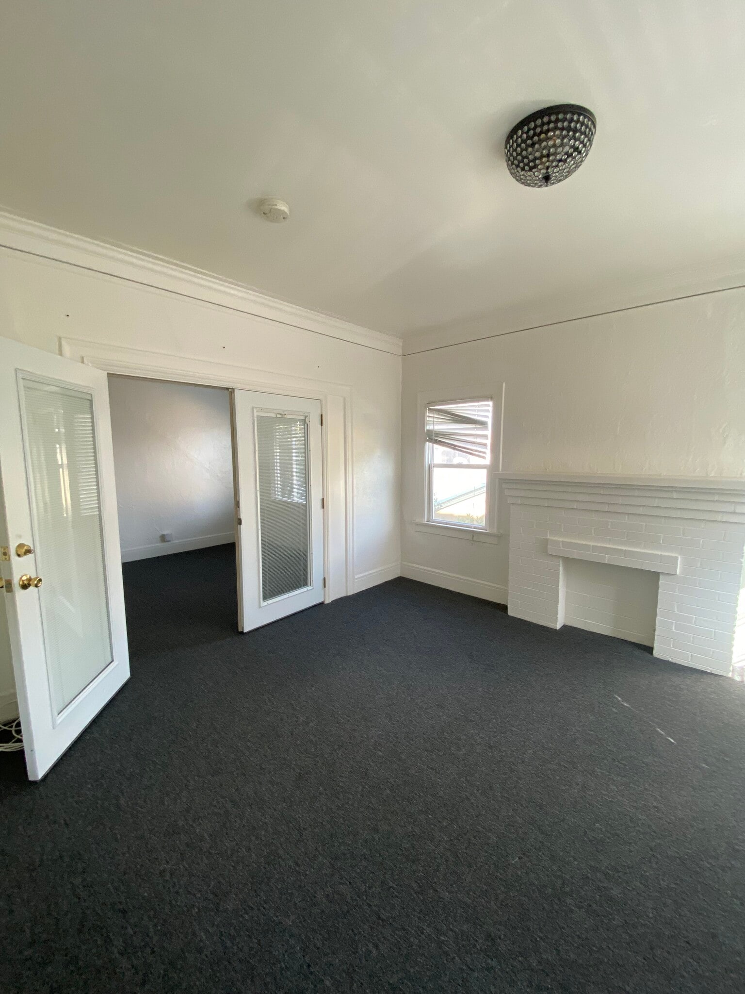 Building Photo - 1415 S Gaffey St