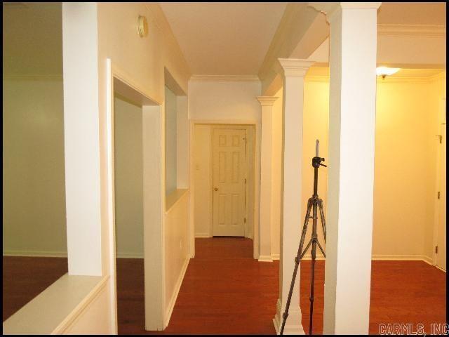 Building Photo - 5 Robyn Ln