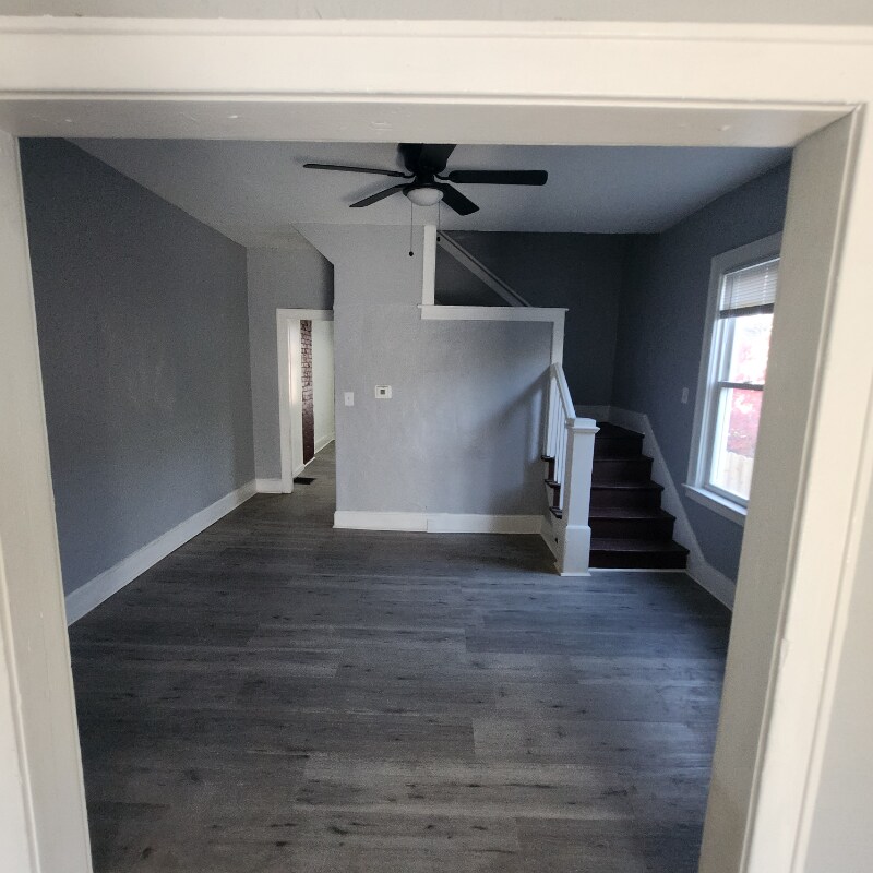 Building Photo - 1336-1338-1338 Sullivant Ave