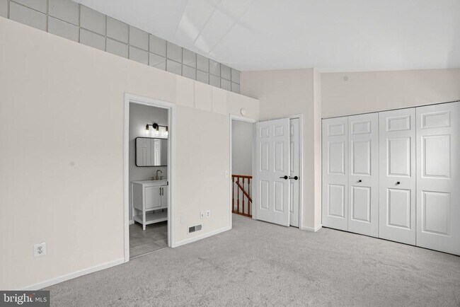 Building Photo - 14711 Green Park Way