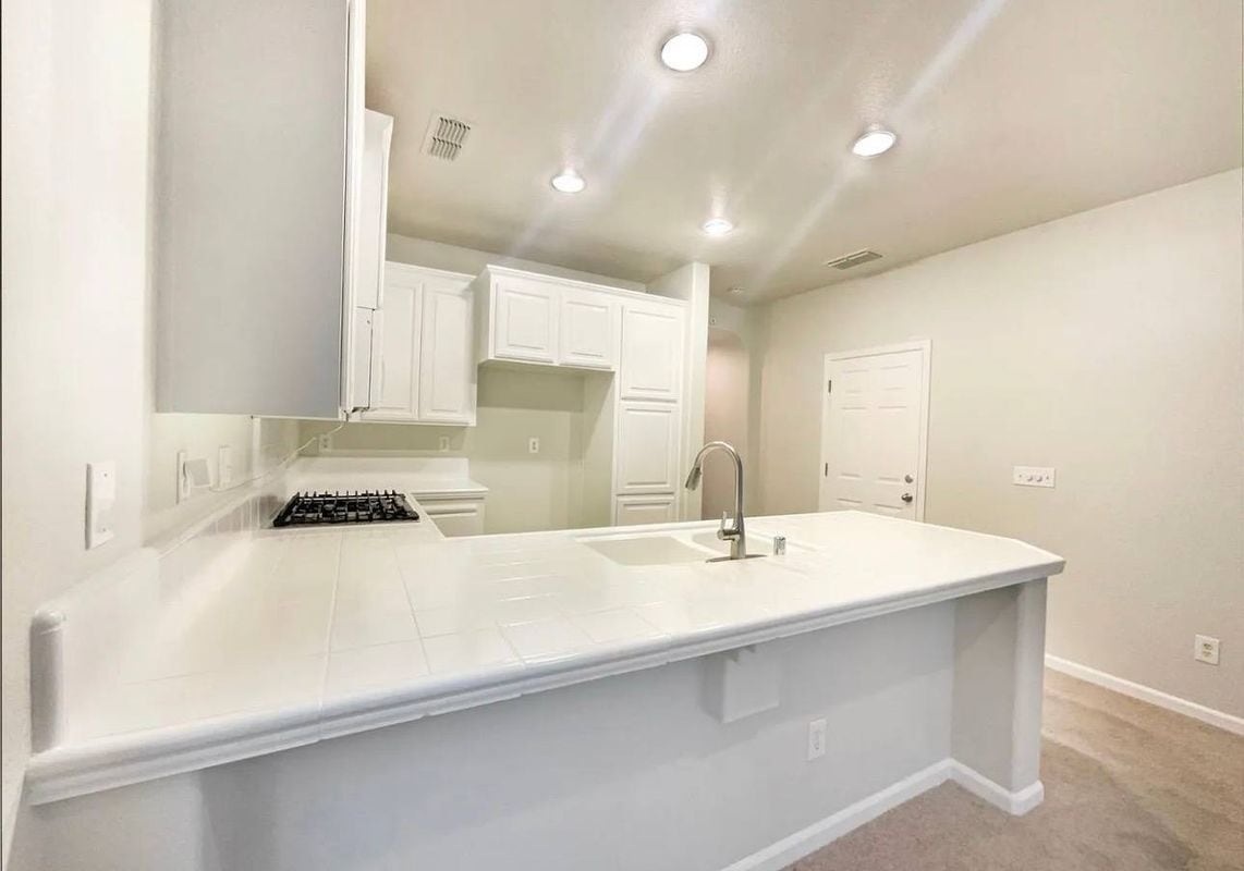 Building Photo - 3039 Torland St