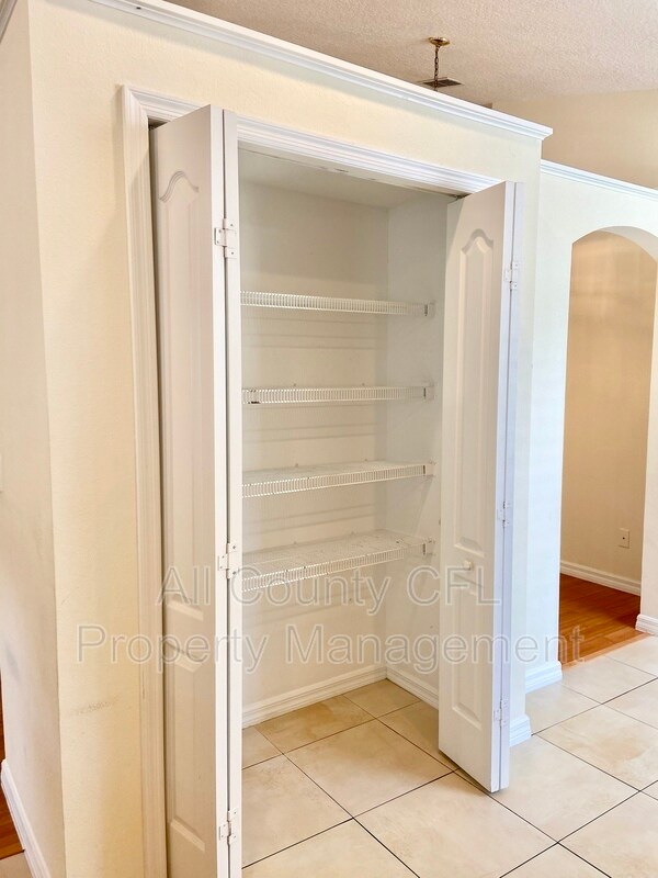 Building Photo - 3870 Aiden Pl