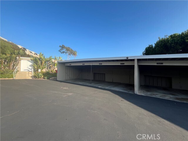 Building Photo - 21711 Wesley Dr