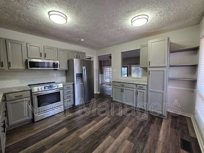 Building Photo - 4491 Briton Ct