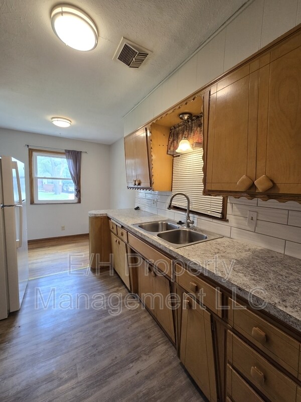 Building Photo - 2316 W Wildwood Rd