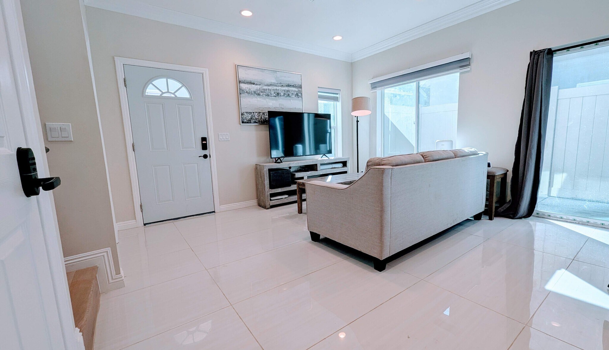 Building Photo - 342 Pasadena Ave