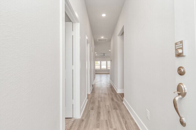 Building Photo - Welcome to the Beech — Streamlined Single-Story Living.