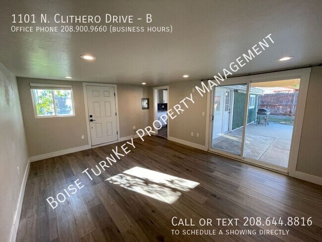 Primary Photo - 1101 N Clithero Dr