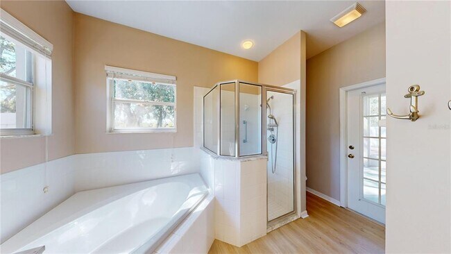 Building Photo - 1853 Atlantic Dr