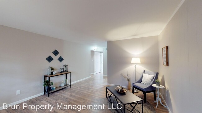 Building Photo - Oakhill Apartments