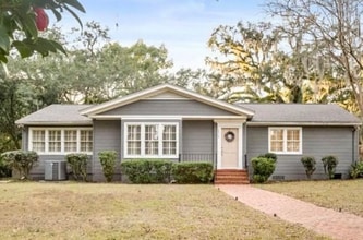 Building Photo - 2014 Golf Terrace Dr