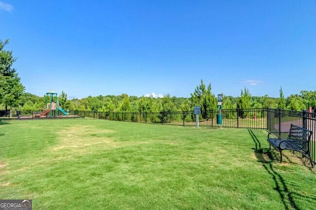 Building Photo - 800 Milwood St