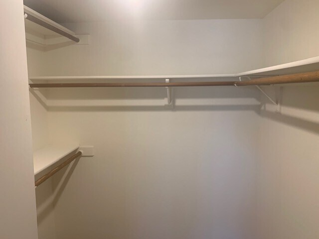 Building Photo - 9064 N 68th Ln