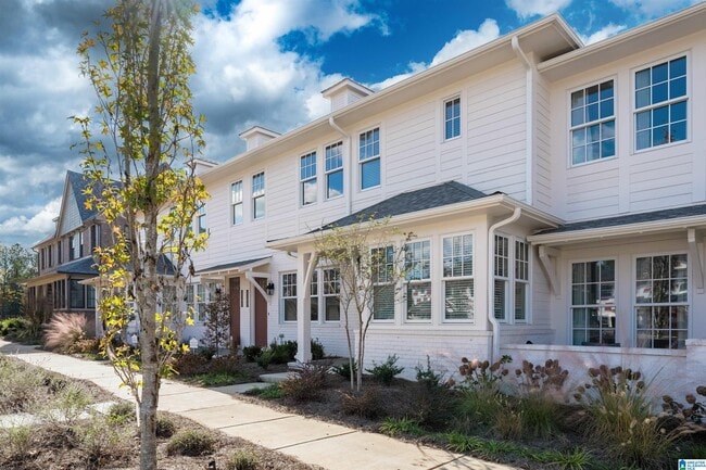 Building Photo - 1195 Windsor Sq