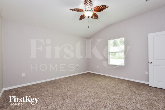 Building Photo - 111 Park Hurst Ln