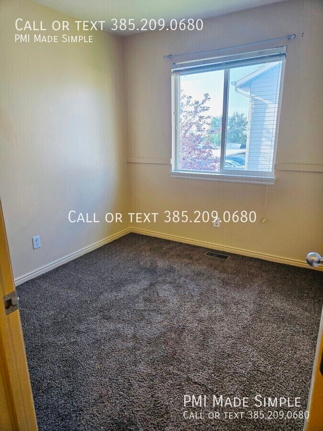 Building Photo - 756 W 600 N