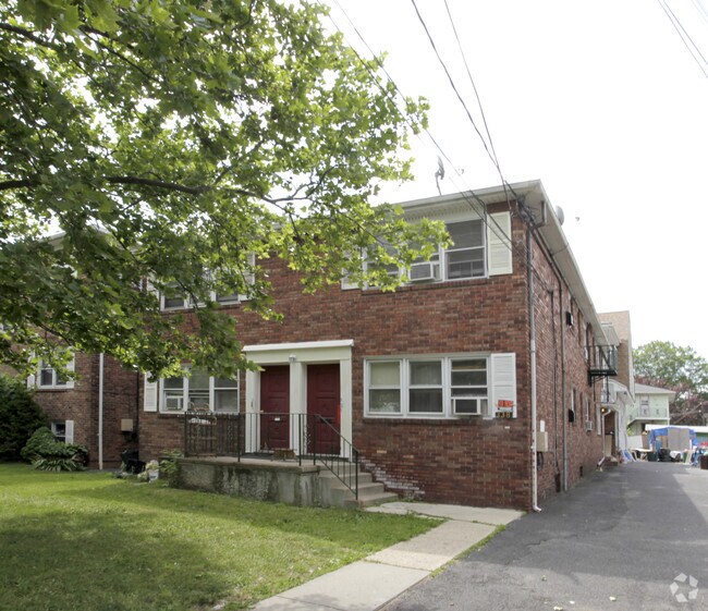 338 Rahway Ave 338 Rahway Ave Elizabeth NJ 07202 Apartment Finder