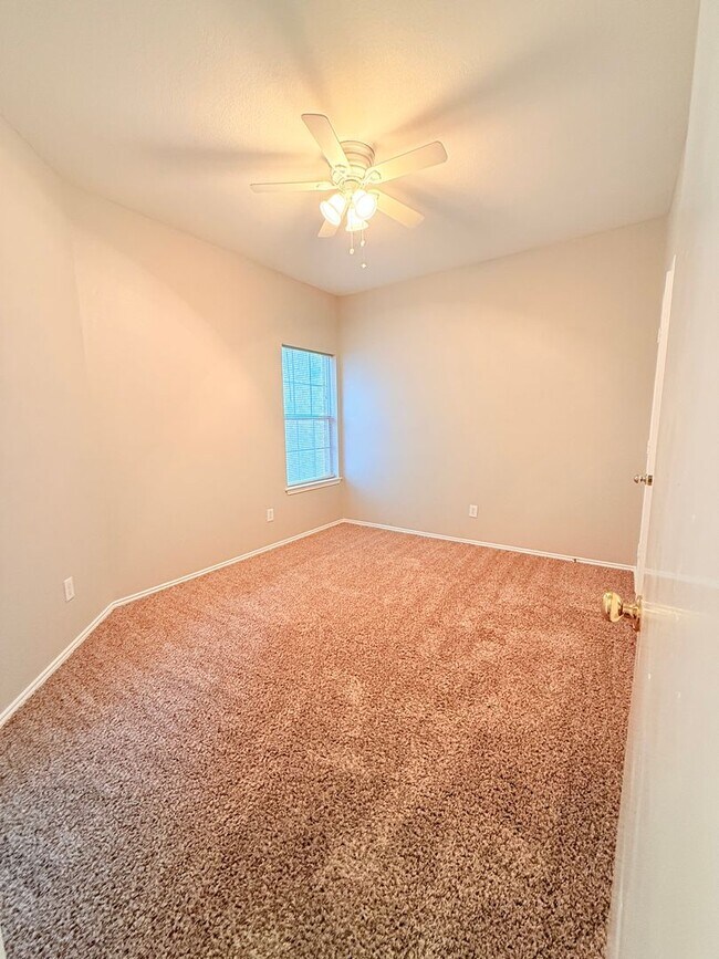 Building Photo - AVAILABLE NOW - Spacious 3-Bedroom Home with Open Layout & Covered Patio in Northwest ISD