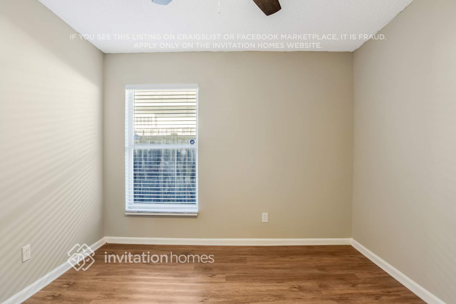 Building Photo - 4920 Aventura Blvd