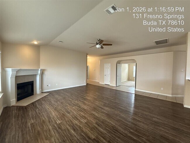 Building Photo - 131 Fresno Springs