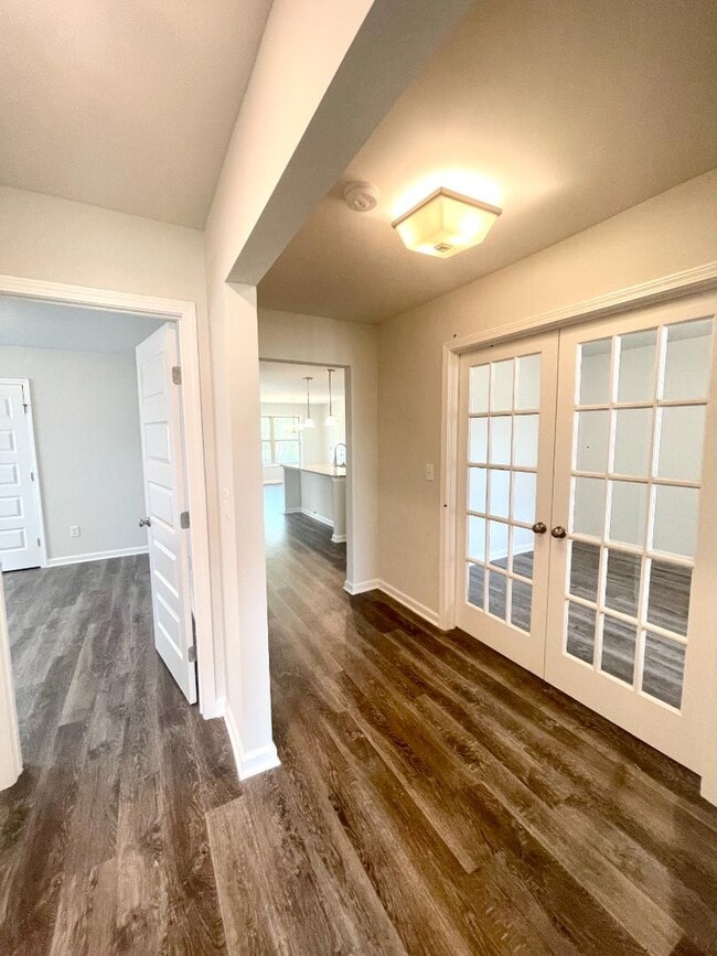Building Photo - 129 Waltrip Dr