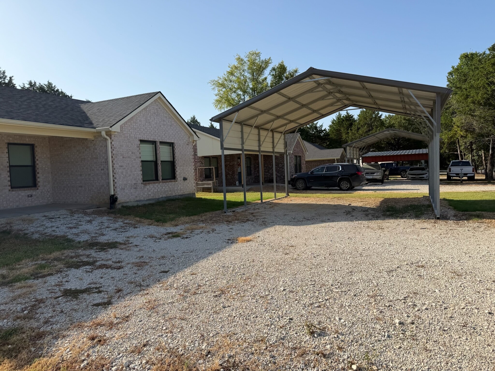 Building Photo - 4392 Old Sadler Rd
