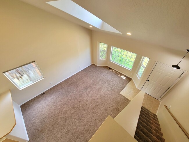 Building Photo - 3509 Laredo Dr