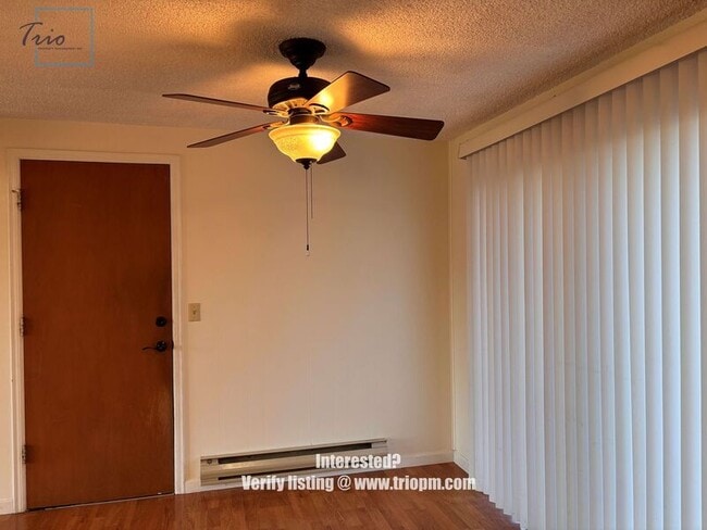 Building Photo - 2659 Canterbury St