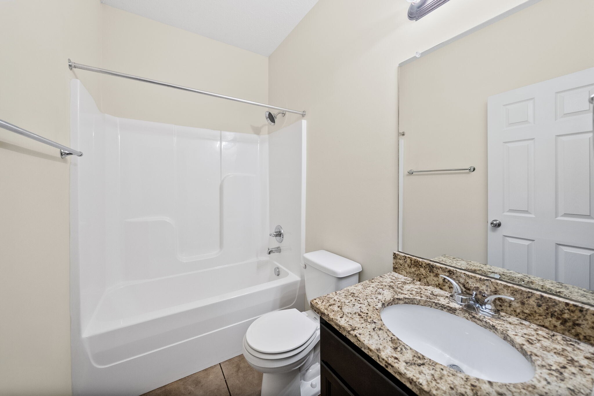 Building Photo - 109 Holland Dr