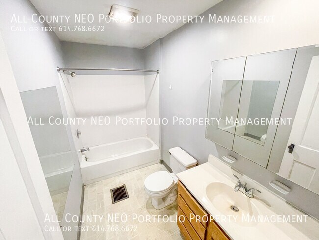 Building Photo - 234 Wilber Ave