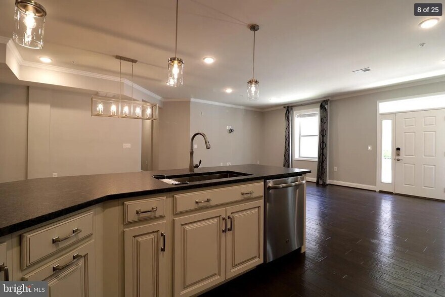 Building Photo - 23631 Havelock Walk Ter