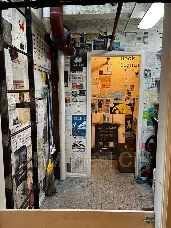 Building Photo - 201 Lamkin St